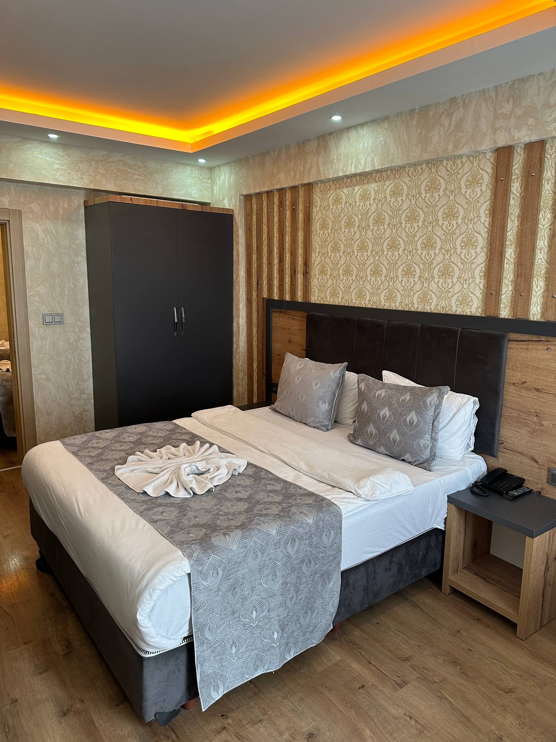 Quad Room
